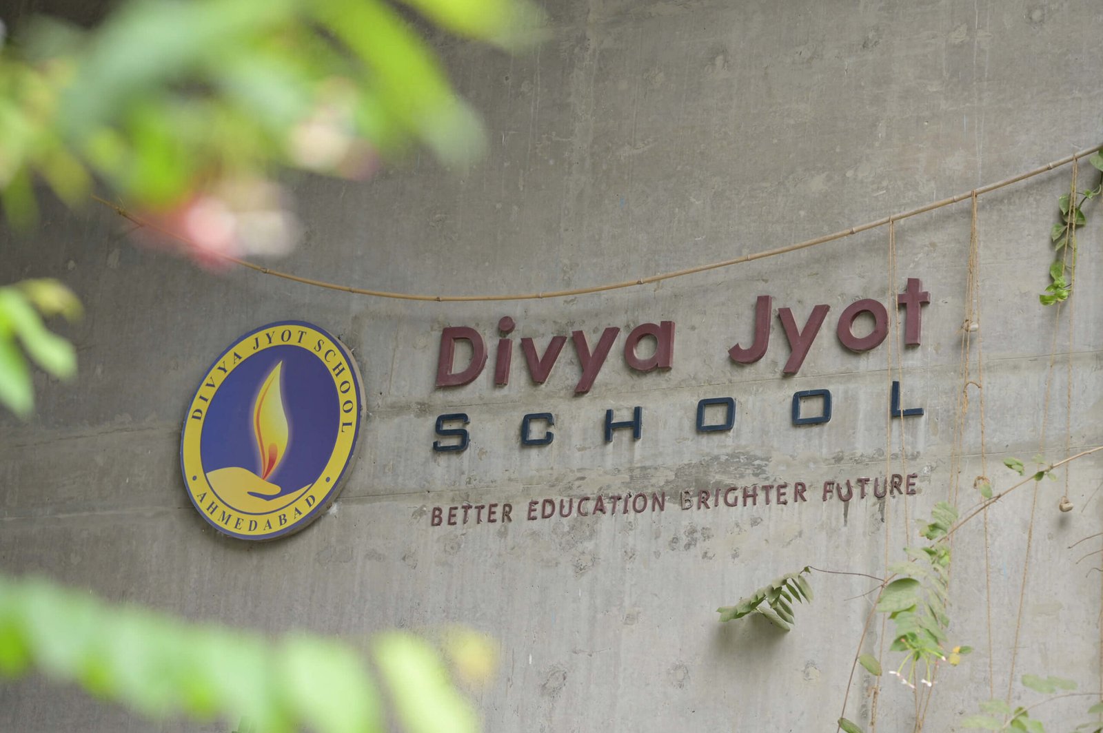 Divya Jyot School Signage